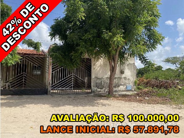 Casa 2 quartos, 1 banheiro, 1 vaga, 87.6m² construída, desocupada