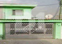 Casa com 3 quartos, 194 m² construídos, ocupada