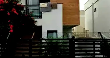 Casa com 136.87m² em Rio Vermelho