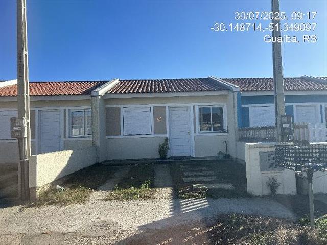 Casa em Guaíba com 2 quartos e 40m² de área privativa