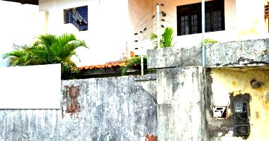 Casa no Calhau com 1.800 m² de área total