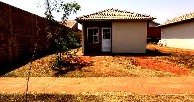 Casa com 2 Quartos e Área Privativa em Barretos