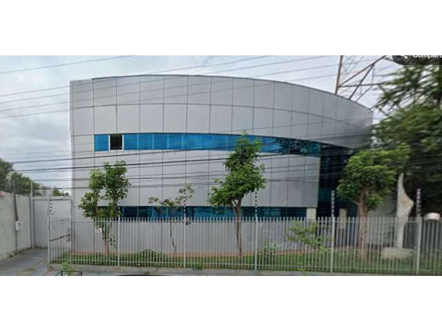 Imóvel Comercial Amplo em Cuiabá/MT com 3.240 m²
