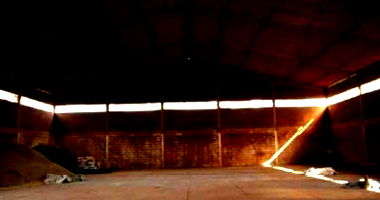 Imóvel Industrial com 48.940m² e 9.841m² Construídos