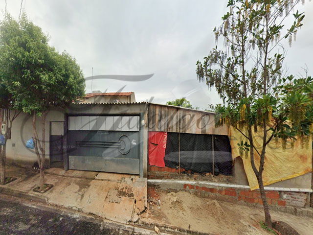 Terreno com prédio térreo residencial 65,16m², 200m² terreno