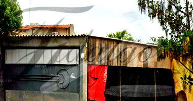 Terreno com prédio térreo residencial 65,16m², 200m² terreno