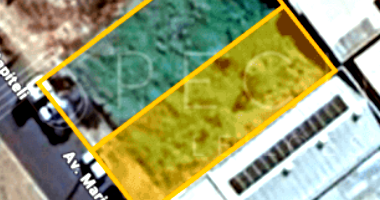 Terreno de 250m² desocupado em loteamento