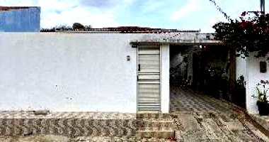 Casa com 4 quartos, 2 banheiros, 144m², 1 vaga