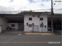 Galpão comercial com 660m² em terreno de 735m²