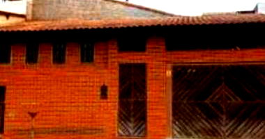 Casa Padrão Ocupada em Suzano com 250 m² de Terreno