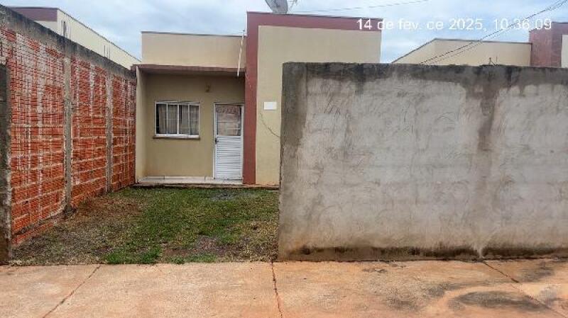 Casa 2 quartos 45,9m² com área de serviço e cozinha