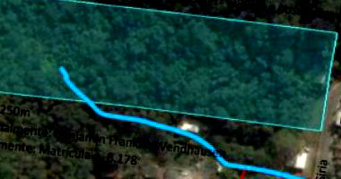 Terreno amplo com fração ideal de 15.593,40 m², desocupado