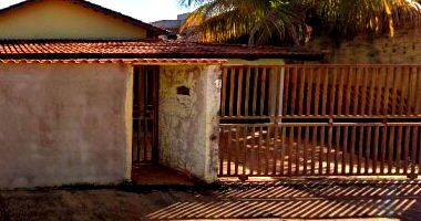 Imóvel Residencial com 3 Quartos no Centro de Lagoa Grande/MG