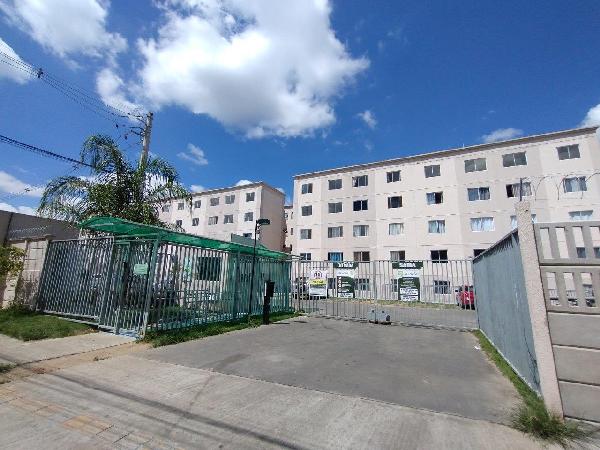 Apartamento com 2 quartos em Salvador