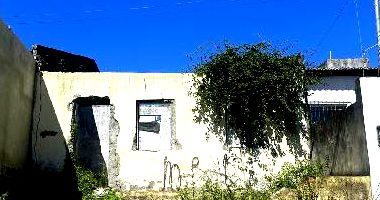 Casa com 2 quartos, 1 vaga, 59.59m²