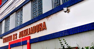 Sobrado Comercial em Propriá/SE com 4 Janelas e 4 Portas