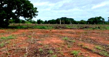 Área de 3.040 m² em Porto Nacional - Jardim América