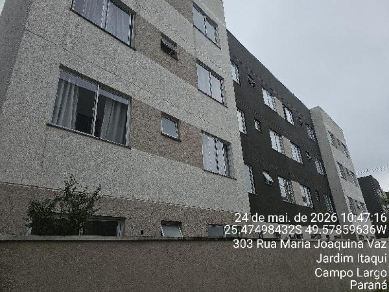Apartamento com 2 Quartos e Vaga em Campo Largo