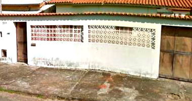 Casa com 1 quarto, 1 banheiro, 182m² área total, desocupada