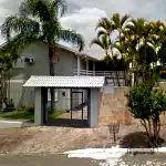 Terreno com Prédio Residencial na Rua Minuano nº 880