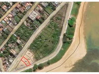 Terreno de 464 m² próximo à praia