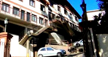 Apartamento com 3 quartos em Petrópolis/RJ