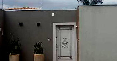 Casa com 310m² de área construída em Frutal/MG