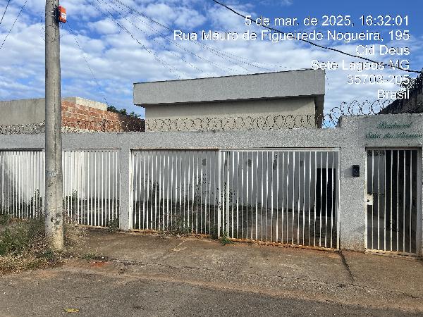 Apartamento 2 quartos, 79.93m², 1 banheiro, área de serviço