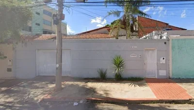 Casa ocupada de 151 m² em terreno de 360 m²