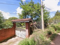 Chácara com 2.475m², área construída de 72m², desocupada