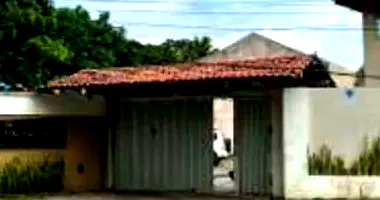 Casa Duplex em Condomínio com 110m² em Leilão