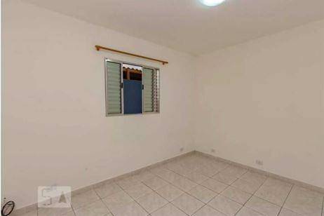 Casa com 2 quartos, 1 banheiro e 49 m² construída, ocupada