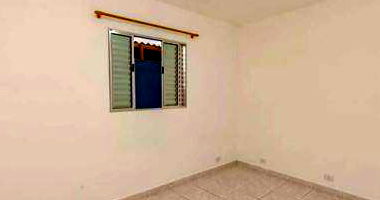 Casa com 2 quartos, 1 banheiro e 49 m² construída, ocupada