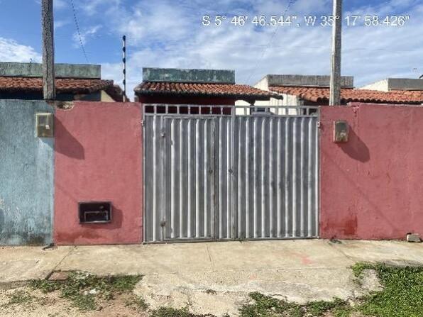 Casa com 1 quarto, 2 banheiros, 65,52m² área privativa, 1 vaga