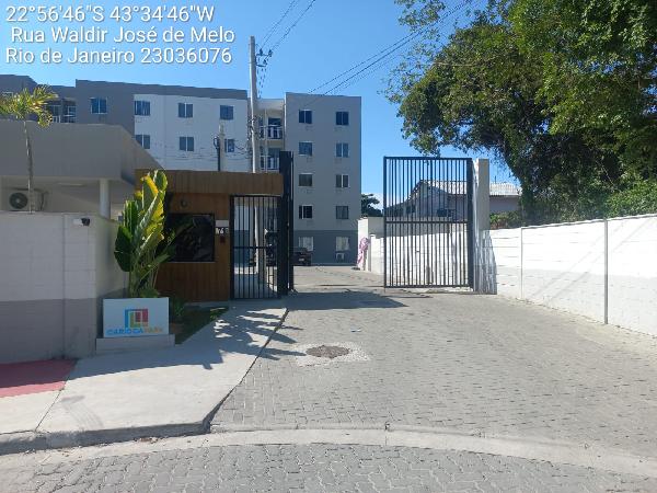 Apartamento 45m² com 2 Quartos e Vaga em Guarátiba - Rio de Janeiro