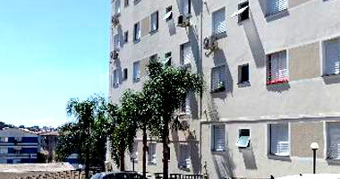 Apartamento com 2 quartos e 1 vaga em Porto Alegre