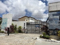 Casa com 2 quartos, 2 banheiros e 1 vaga de garagem