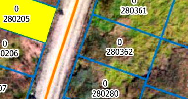 Terreno com 200m² em Heliodora/MG