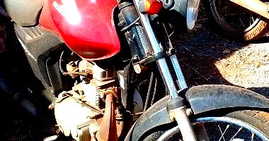 Honda CG 125 Fan ES 2009 - Vermelha, em ótimo estado!