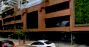 Loja com jirau, depósito e 5 vagas cobertas, área total ampla