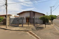 Casa Ocupada com 323m² em Rio Claro/SP