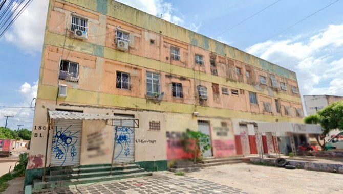 Apartamento com 3 quartos e 4 banheiros, 76 m²