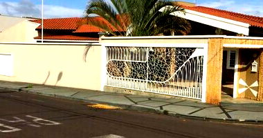 Casa Padrão com 4 Quartos e 6 Banheiros em José Bonifácio/SP