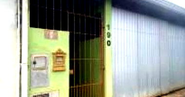 Casa aconchegante com 2 quartos, 3 banheiros e 160m² construídos, ocupada