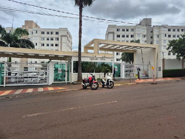 Apartamento com 2 quartos, 1 banheiro, sala, cozinha e 1 vaga