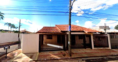 Casa Ocupada de 314m² com 3 Dormitórios em Campo Grande/MS