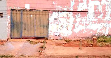 Casa com 2 Quartos e Área Privativa em Planaltina-GO