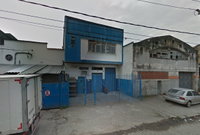 Casa com 2 quartos, ampla área e ocupada