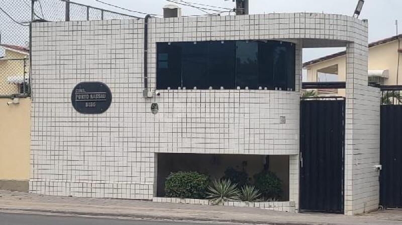 Casa em Paulista/PE com 3 quartos e 146,95m² de área privativa