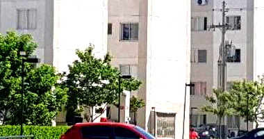 Apartamento com 2 quartos em Porto Alegre